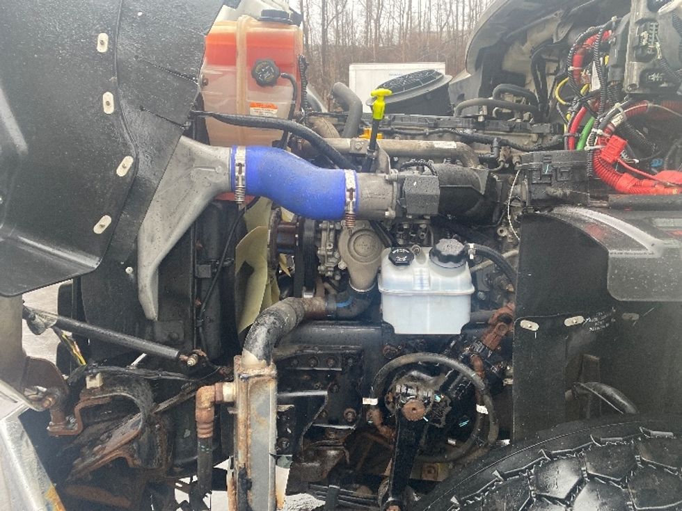 Curtain Side-Light and Medium Duty Trucks-Freightliner-2020-114SD-Binghamton-NY-215,898\n\t\tmiles-$ 106,000 - Image 25