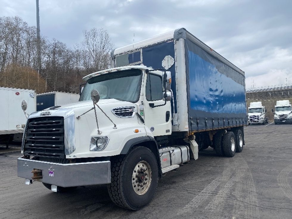 Curtain Side-Light and Medium Duty Trucks-Freightliner-2020-114SD-Binghamton-NY-215,898\n\t\tmiles-$ 106,000 - Image 3