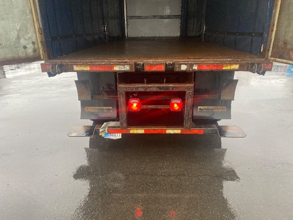 Curtain Side-Light and Medium Duty Trucks-Freightliner-2020-114SD-Binghamton-NY-215,898\n\t\tmiles-$ 106,000 - Image 6