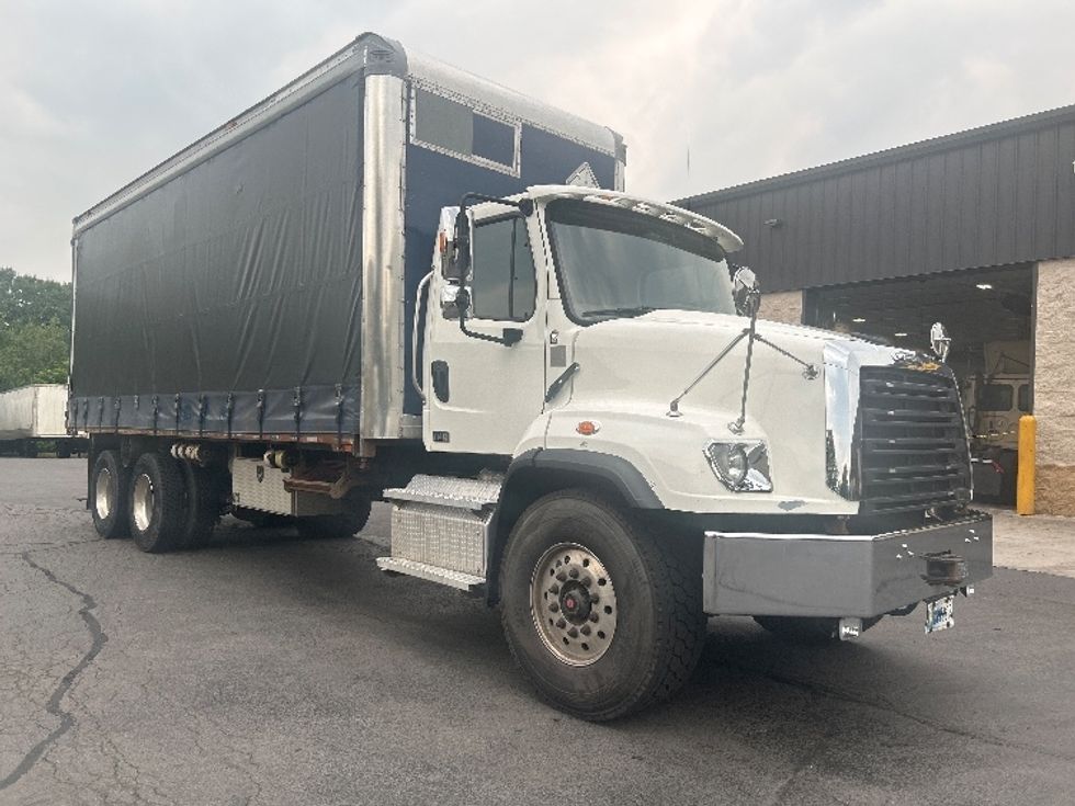 Curtain Side-Light and Medium Duty Trucks-Freightliner-2020-114SD-Jessup-PA-231,590\n\t\tmiles-$ 94,500 - Image 1