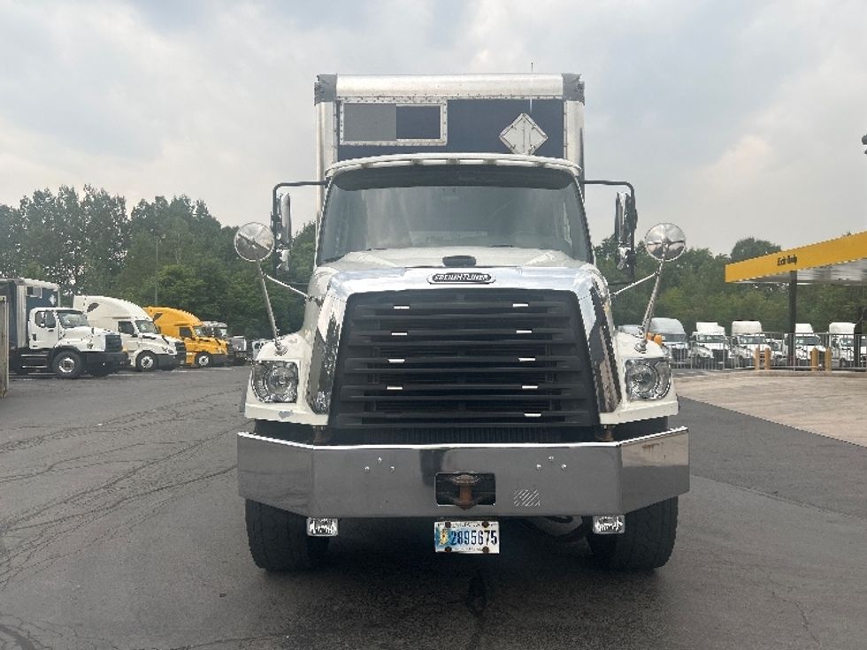 Curtain Side-Light and Medium Duty Trucks-Freightliner-2020-114SD-Jessup-PA-231,590\n\t\tmiles-$ 94,500 - Image 2