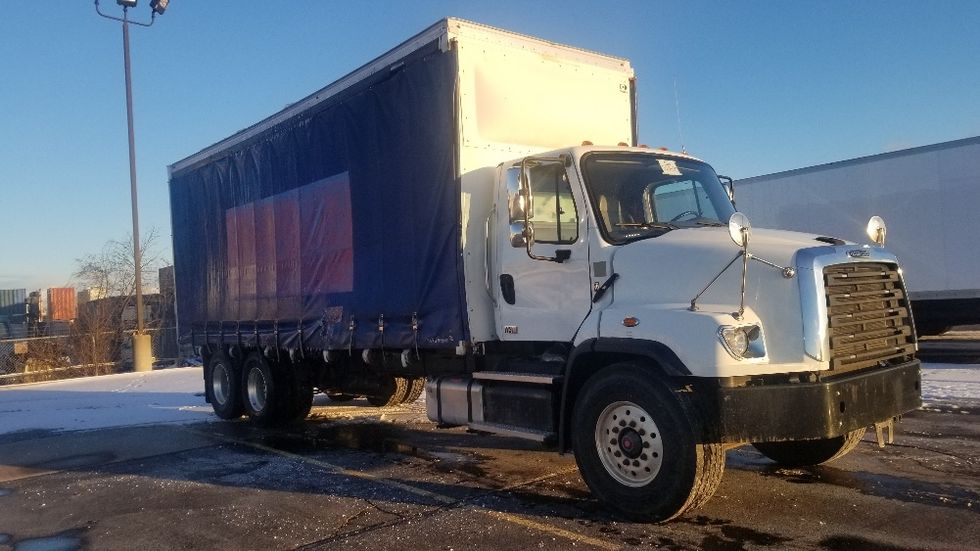 Curtain Side-Light and Medium Duty Trucks-Freightliner-2020-114SD-Mississauga-ON-52,769\n\t\tkm-$ 126,000 - Image 1