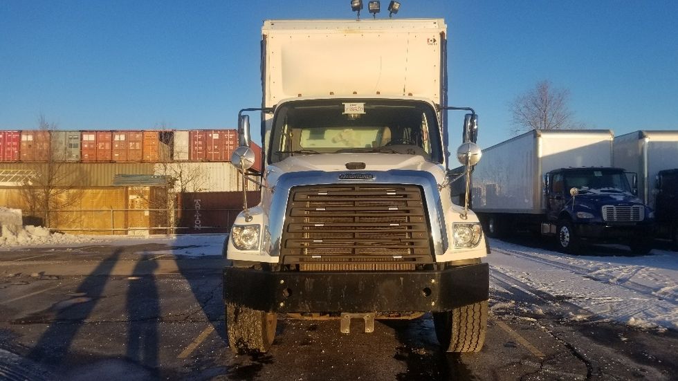 Curtain Side-Light and Medium Duty Trucks-Freightliner-2020-114SD-Mississauga-ON-52,769\n\t\tkm-$ 126,000 - Image 2