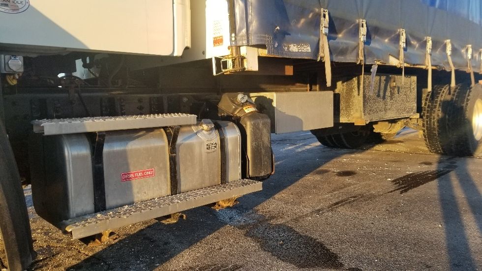 Curtain Side-Light and Medium Duty Trucks-Freightliner-2020-114SD-Mississauga-ON-52,769\n\t\tkm-$ 126,000 - Image 5