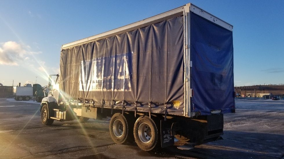 Curtain Side-Light and Medium Duty Trucks-Freightliner-2020-114SD-Mississauga-ON-52,769\n\t\tkm-$ 126,000 - Image 6