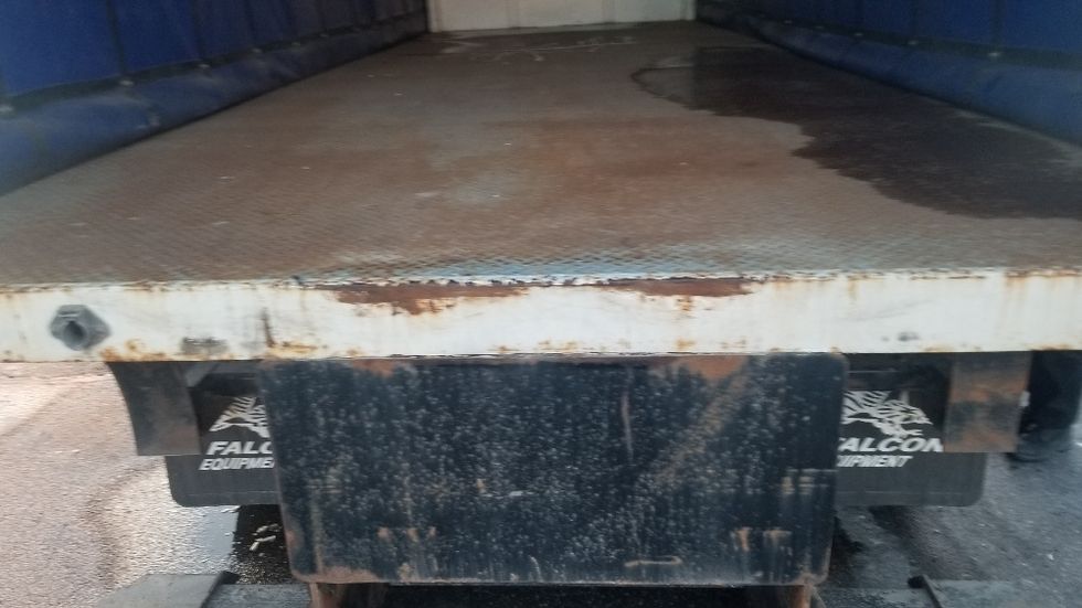 Curtain Side-Light and Medium Duty Trucks-Freightliner-2020-114SD-Mississauga-ON-52,769\n\t\tkm-$ 126,000 - Image 9