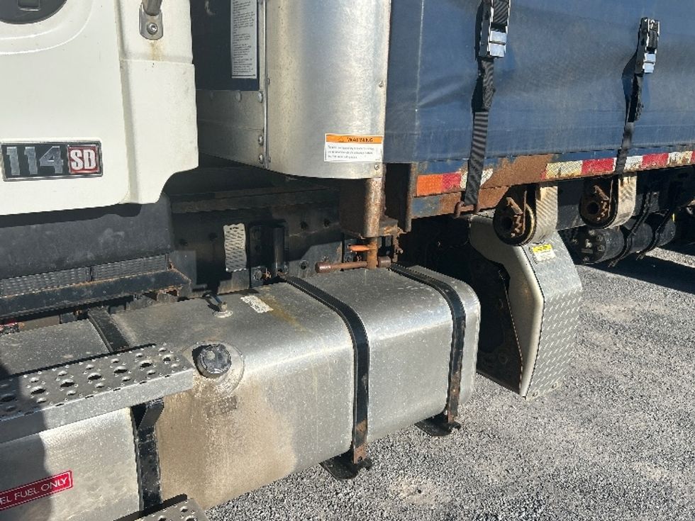 Curtain Side-Light and Medium Duty Trucks-Freightliner-2020-114SD-Watertown-NY-174,928\n\t\tmiles-$ 102,500 - Image 25