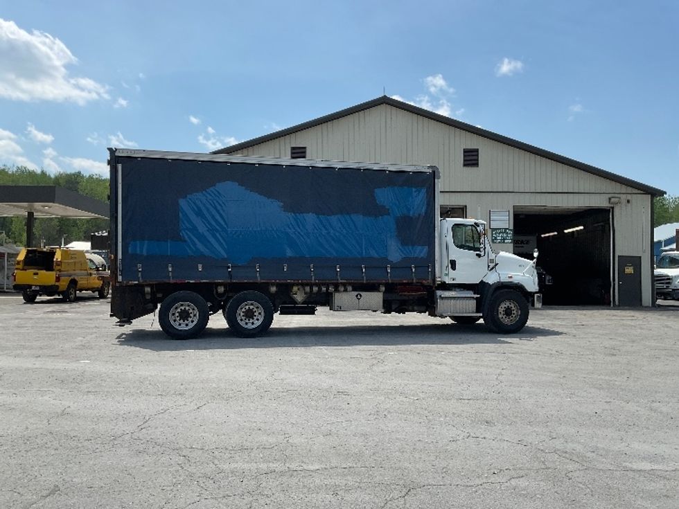 Curtain Side-Light and Medium Duty Trucks-Freightliner-2020-114SD-Whitesboro-NY-217,998\n\t\tmiles-$ 95,000 - Image 15