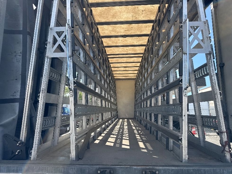 Curtain Side-Light and Medium Duty Trucks-Freightliner-2020-M2-Dayton-NJ-182,911\n\t\tmiles-$ 51,000 - Image 10