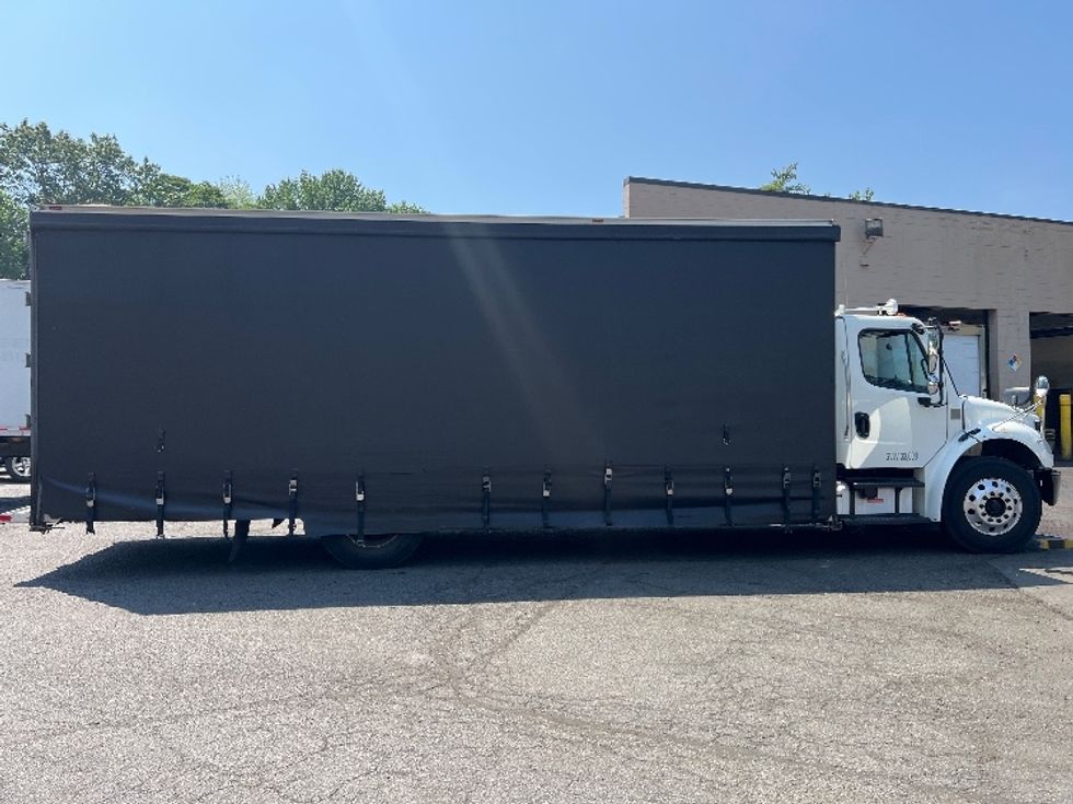 Curtain Side-Light and Medium Duty Trucks-Freightliner-2020-M2-Monmouth Junction-NJ-183,189\n\t\tmiles-$ 50,750 - Image 14