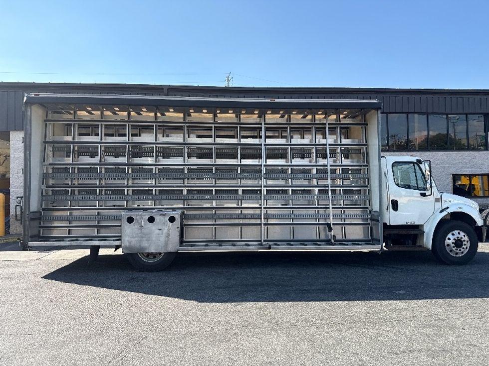 Curtain Side-Light and Medium Duty Trucks-Freightliner-2020-M2-North Bergen-NJ-225,017\n\t\tmiles-$ 43,500 - Image 12