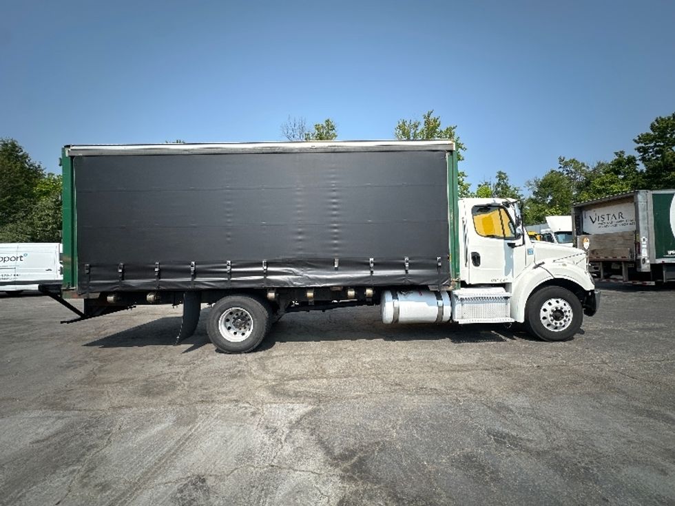 Curtain Side-Light and Medium Duty Trucks-Freightliner-2020-M211242S-Parsippany-NJ-168,871\n\t\tmiles-$ 62,750 - Image 14