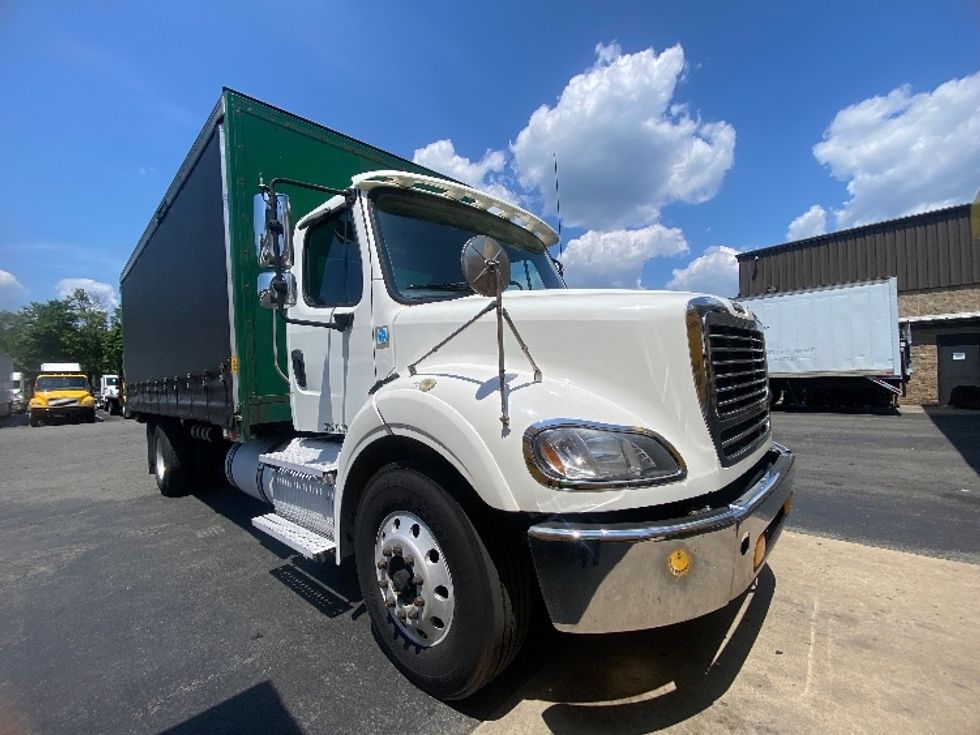 Curtain Side-Light and Medium Duty Trucks-Freightliner-2020-M211242S-Parsippany-NJ-186,924\n\t\tmiles-$ 62,250 - Image 1