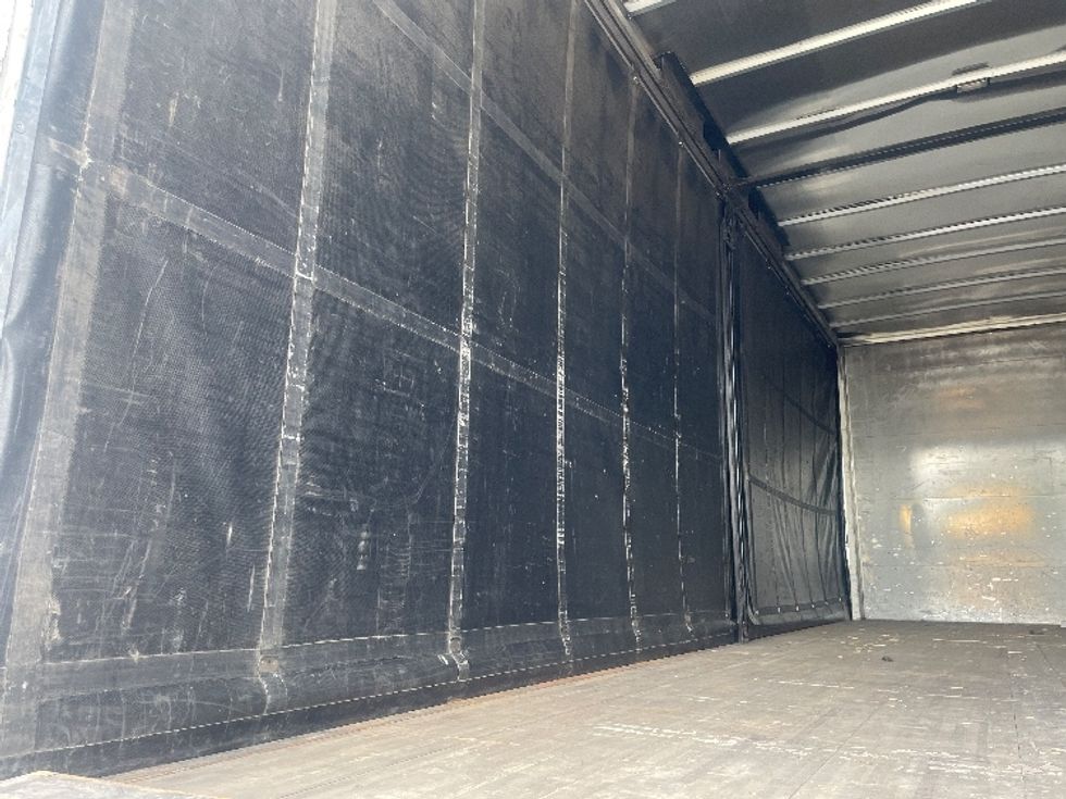 Curtain Side-Light and Medium Duty Trucks-Freightliner-2020-M211264S-Houston-TX-305,205\n\t\tmiles-$ 100,250 - Image 11