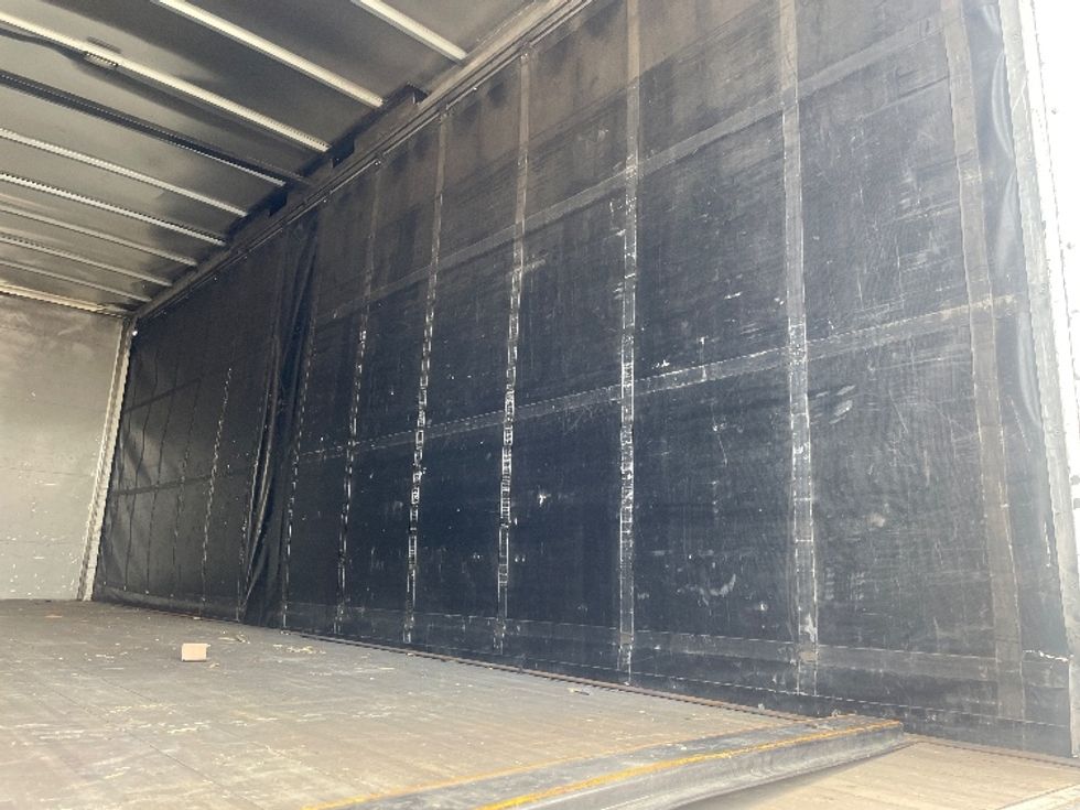 Curtain Side-Light and Medium Duty Trucks-Freightliner-2020-M211264S-Houston-TX-305,205\n\t\tmiles-$ 100,250 - Image 12