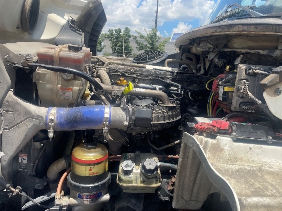 Curtain Side-Light and Medium Duty Trucks-Freightliner-2020-M211264S-Houston-TX-305,205\n\t\tmiles-$ 100,250 - Image 24