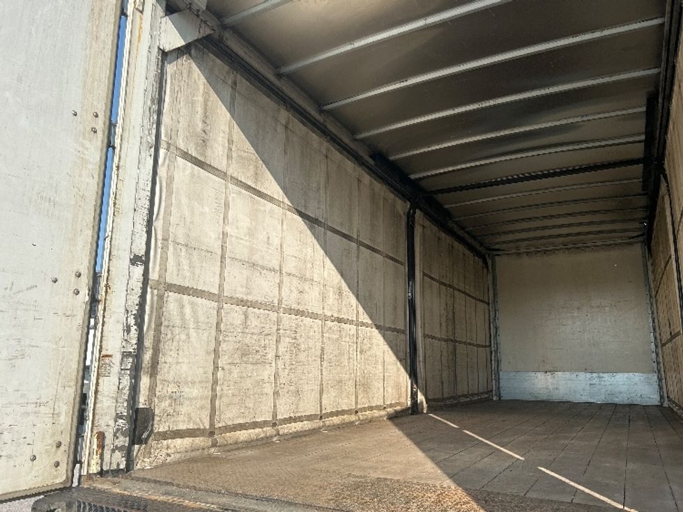 Curtain Side-Light and Medium Duty Trucks-Freightliner-2020-M211264S-Moberly-MO-337,193\n\t\tmiles-$ 74,250 - Image 11