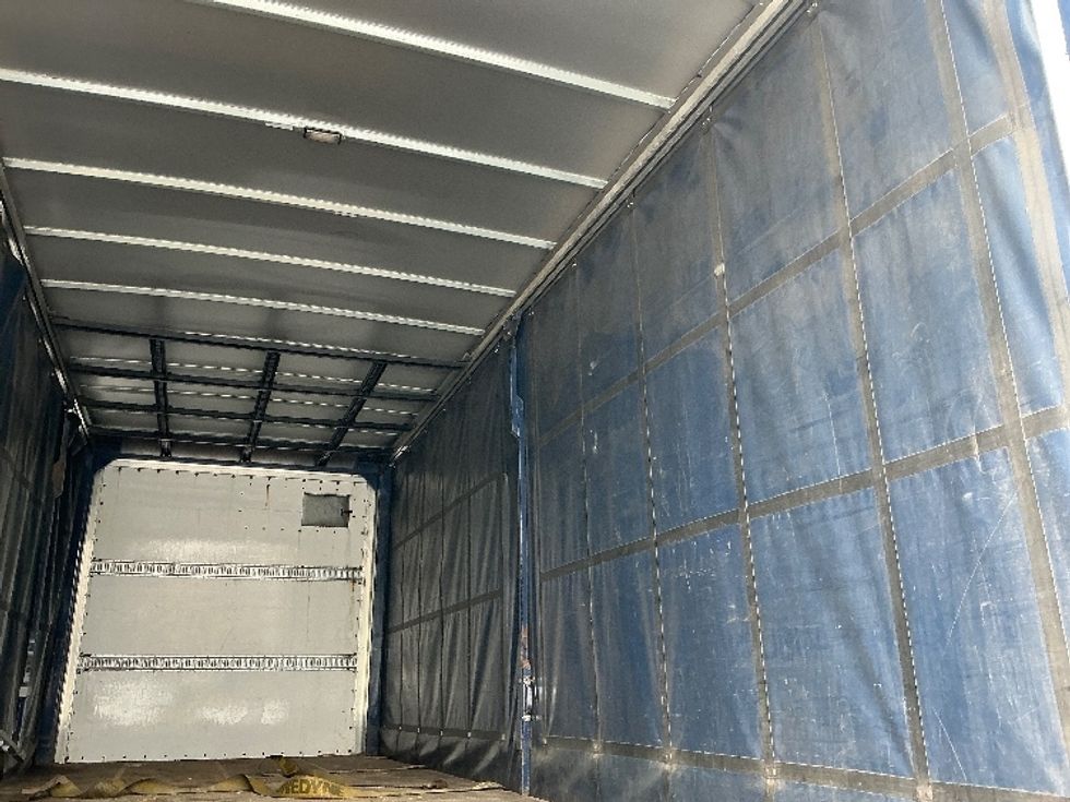 Curtain Side-Light and Medium Duty Trucks-Freightliner-2021-114SD-Albany-NY-136,059\n\t\tmiles-$ 119,250 - Image 12