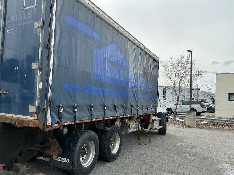 Curtain Side-Light and Medium Duty Trucks-Freightliner-2021-114SD-Albany-NY-136,059\n\t\tmiles-$ 119,250 - Image 13