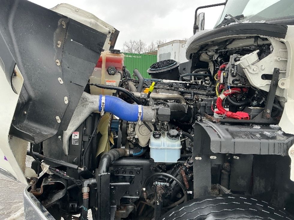 Curtain Side-Light and Medium Duty Trucks-Freightliner-2021-114SD-Albany-NY-136,059\n\t\tmiles-$ 119,250 - Image 24