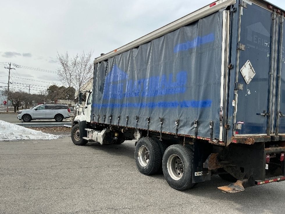 Curtain Side-Light and Medium Duty Trucks-Freightliner-2021-114SD-Albany-NY-136,059\n\t\tmiles-$ 119,250 - Image 6