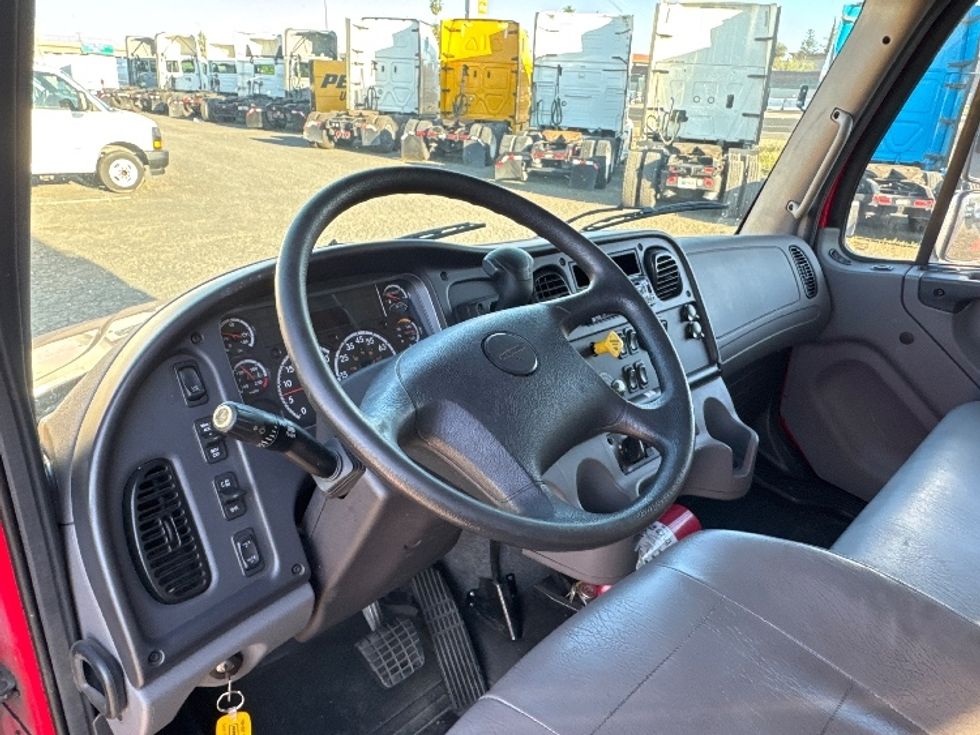 Curtain Side-Light and Medium Duty Trucks-Freightliner-2021-M2-West Sacramento-CA-247,498\n\t\tmiles-$ 37,000 - Image 17