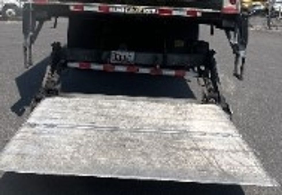 Curtain Side-Light and Medium Duty Trucks-Hino-2018-338-Capitol Heights-MD-275,916\n\t\tmiles-$ 28,000 - Image 10