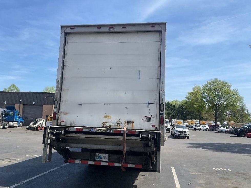 Curtain Side-Light and Medium Duty Trucks-Hino-2018-338-Capitol Heights-MD-275,916\n\t\tmiles-$ 28,000 - Image 6