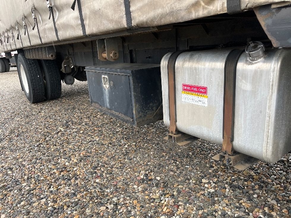 Curtain Side-Light and Medium Duty Trucks-Hino-2019-268-Pasco-WA-175,147\n\t\tmiles-$ 43,250 - Image 14