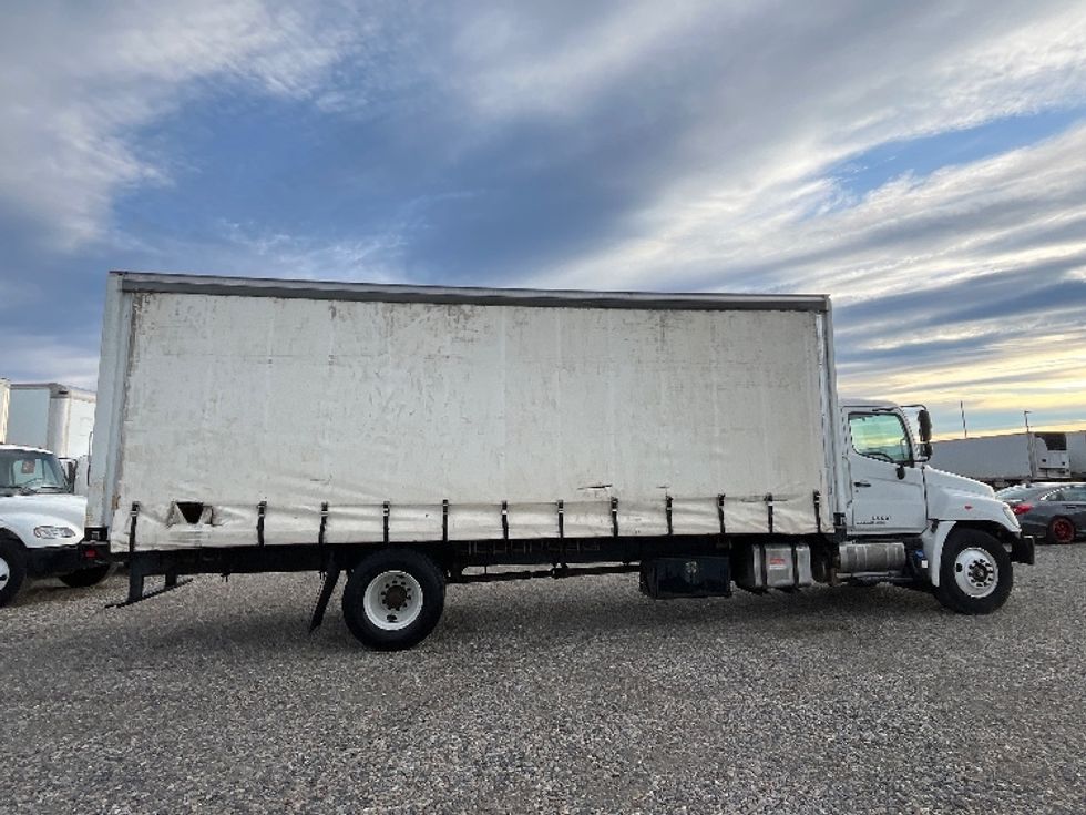 Curtain Side-Light and Medium Duty Trucks-Hino-2019-268-Pasco-WA-175,147\n\t\tmiles-$ 43,250 - Image 15