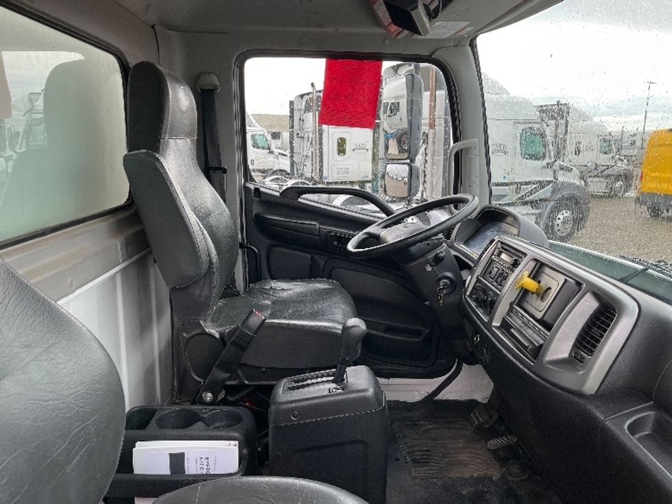 Curtain Side-Light and Medium Duty Trucks-Hino-2019-268-Pasco-WA-175,147\n\t\tmiles-$ 43,250 - Image 22