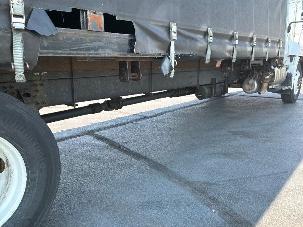 Curtain Side-Light and Medium Duty Trucks-Hino-2020-268-Aurora-CO-319,646\n\t\tmiles-$ 25,000 - Image 14