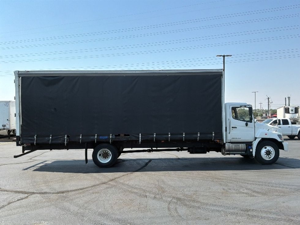 Curtain Side-Light and Medium Duty Trucks-Hino-2020-268-Aurora-CO-319,646\n\t\tmiles-$ 25,000 - Image 15