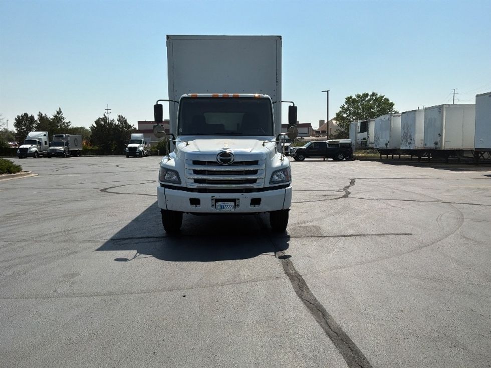 Curtain Side-Light and Medium Duty Trucks-Hino-2020-268-Aurora-CO-319,646\n\t\tmiles-$ 25,000 - Image 2