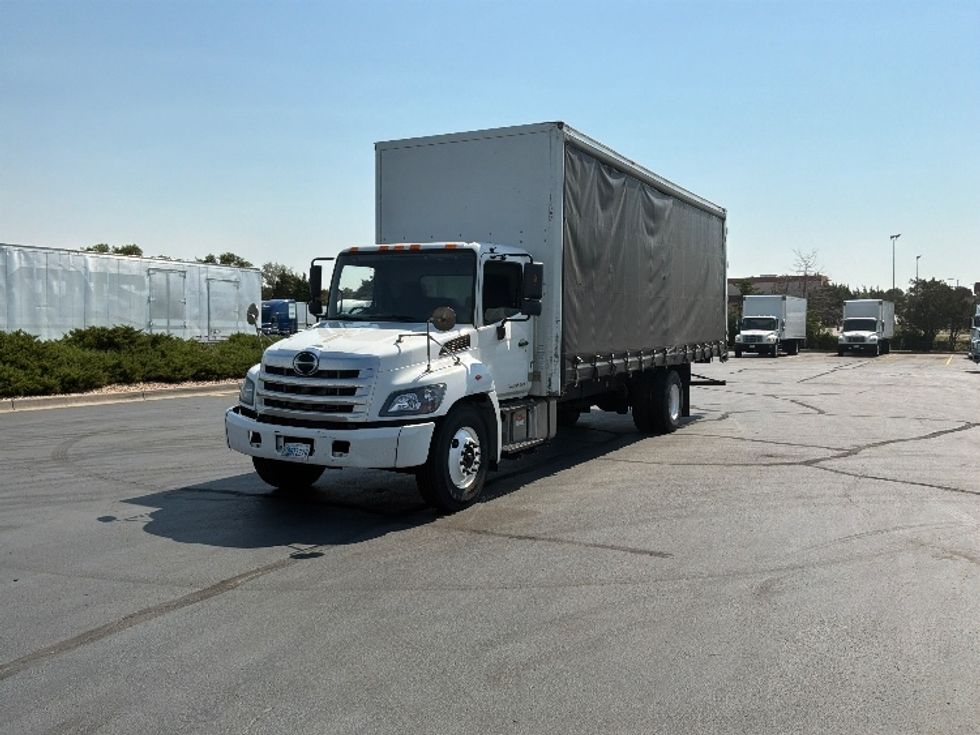 Curtain Side-Light and Medium Duty Trucks-Hino-2020-268-Aurora-CO-319,646\n\t\tmiles-$ 25,000 - Image 3