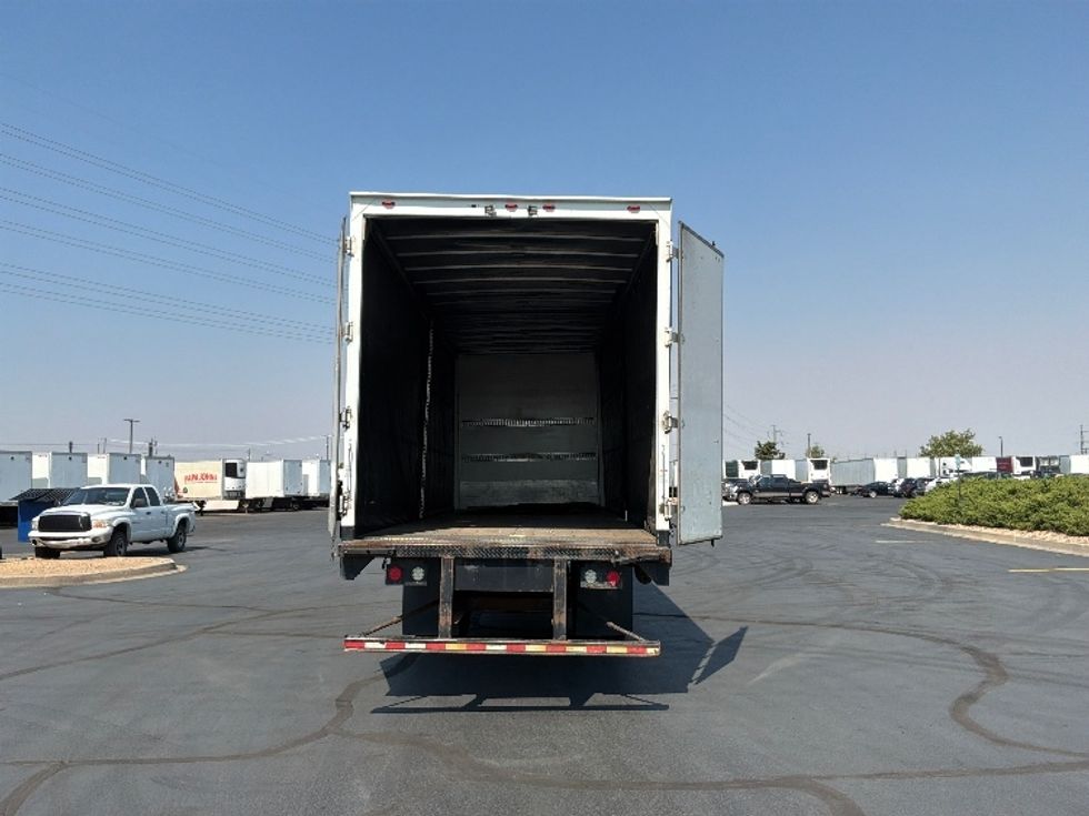 Curtain Side-Light and Medium Duty Trucks-Hino-2020-268-Aurora-CO-319,646\n\t\tmiles-$ 25,000 - Image 8