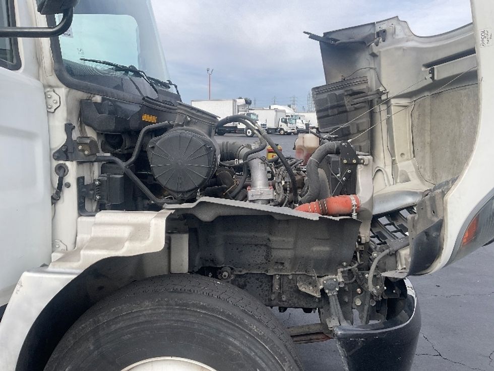 Curtain Side-Light and Medium Duty Trucks-Hino-2020-268-Fontana-CA-243,761\n\t\tmiles-$ 37,500 - Image 23