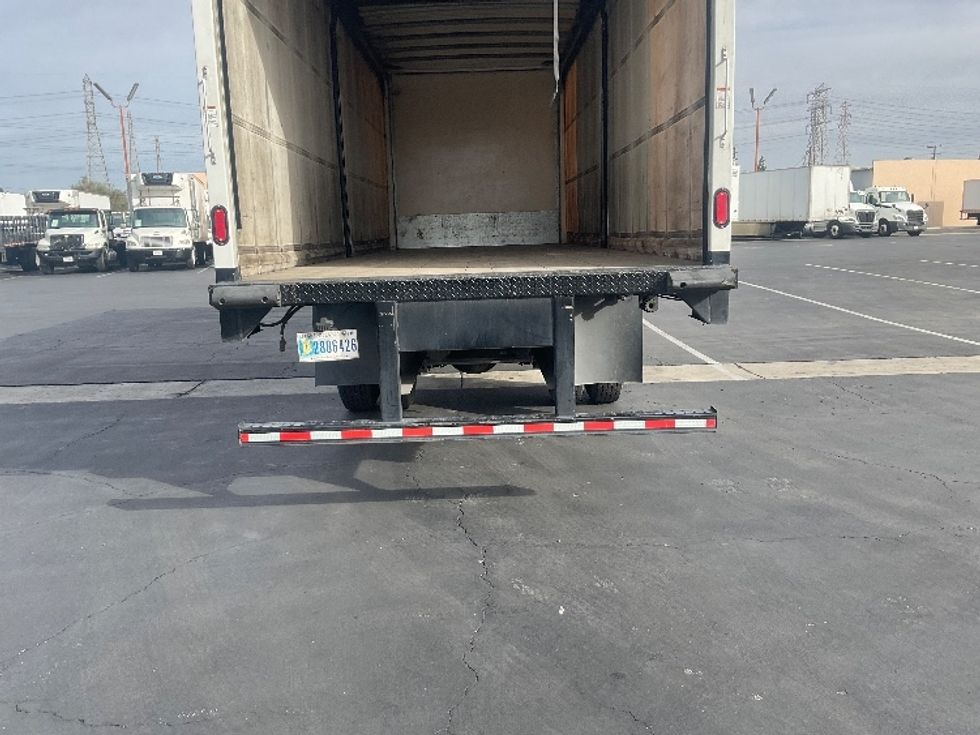Curtain Side-Light and Medium Duty Trucks-Hino-2020-268-Fontana-CA-243,761\n\t\tmiles-$ 37,500 - Image 9