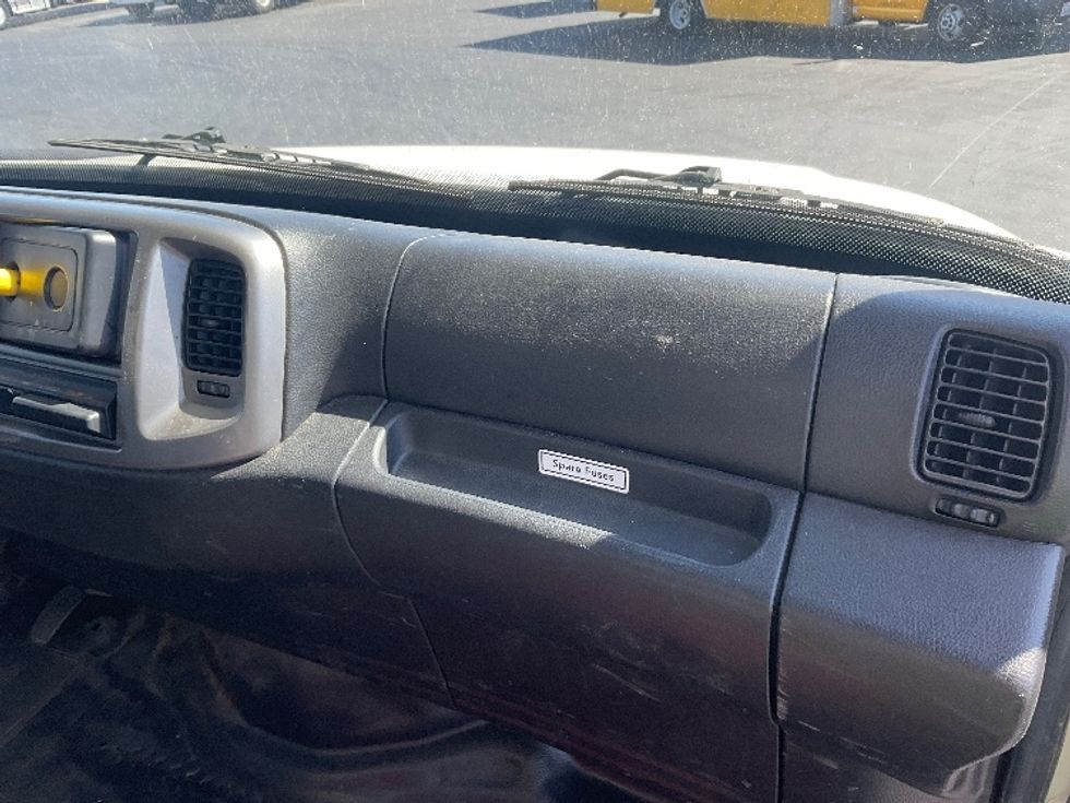 Curtain Side-Light and Medium Duty Trucks-Hino-2020-268-Torrance-CA-254,616\n\t\tmiles-$ 33,500 - Image 21