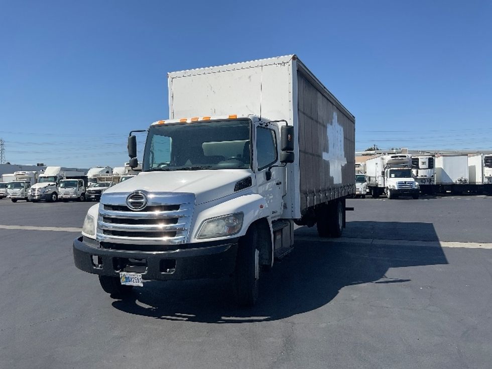Curtain Side-Light and Medium Duty Trucks-Hino-2020-268-Torrance-CA-254,616\n\t\tmiles-$ 33,500 - Image 3