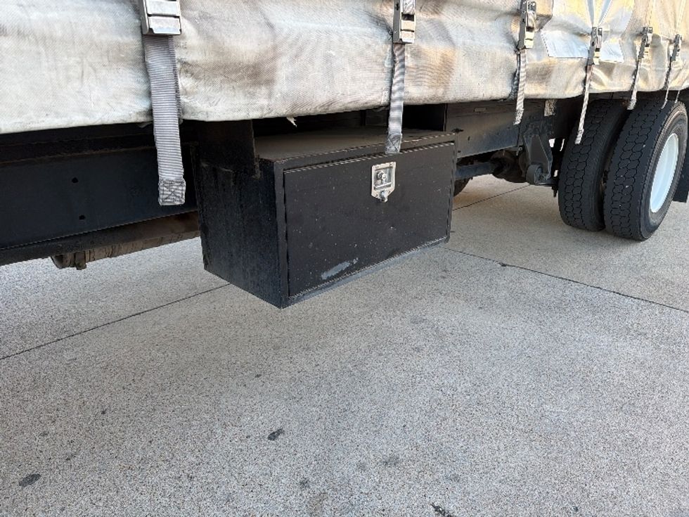 Curtain Side-Light and Medium Duty Trucks-International-2017-4300-Dallas-TX-229,060\n\t\tmiles-$ 31,750 - Image 25