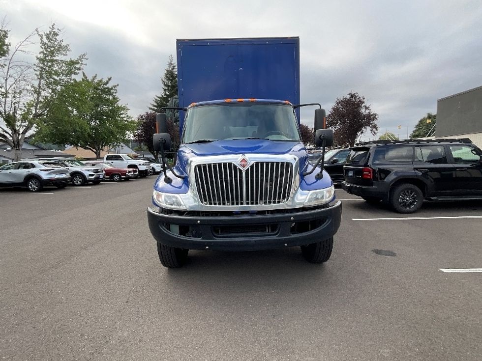 Curtain Side-Light and Medium Duty Trucks-International-2018-4300-Clackamas-OR-241,309\n\t\tmiles-$ 28,250 - Image 2