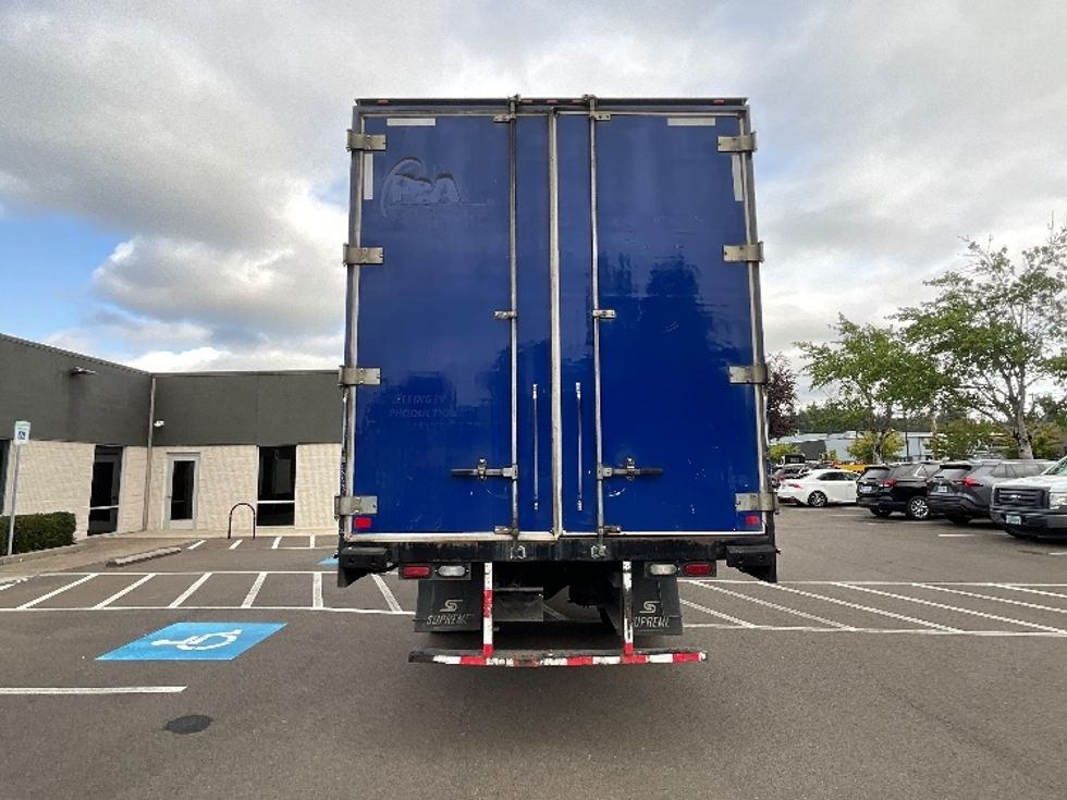 Curtain Side-Light and Medium Duty Trucks-International-2018-4300-Clackamas-OR-241,309\n\t\tmiles-$ 28,250 - Image 7