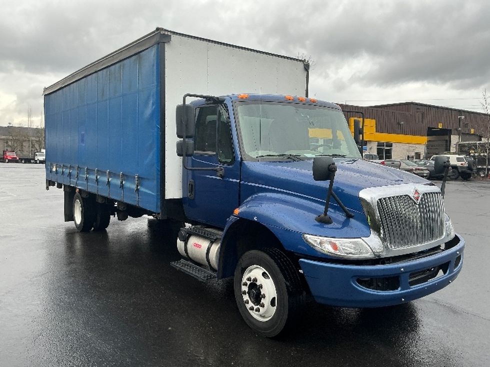 Curtain Side-Light and Medium Duty Trucks-International-2019-4300LP-Coburg-OR-180,295\n\t\tmiles-$ 37,750 - Image 1