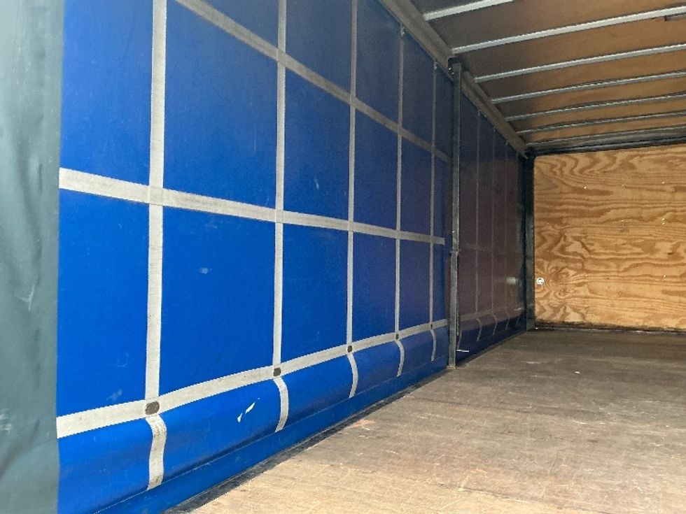 Curtain Side-Light and Medium Duty Trucks-International-2019-4300LP-Coburg-OR-180,295\n\t\tmiles-$ 37,750 - Image 11