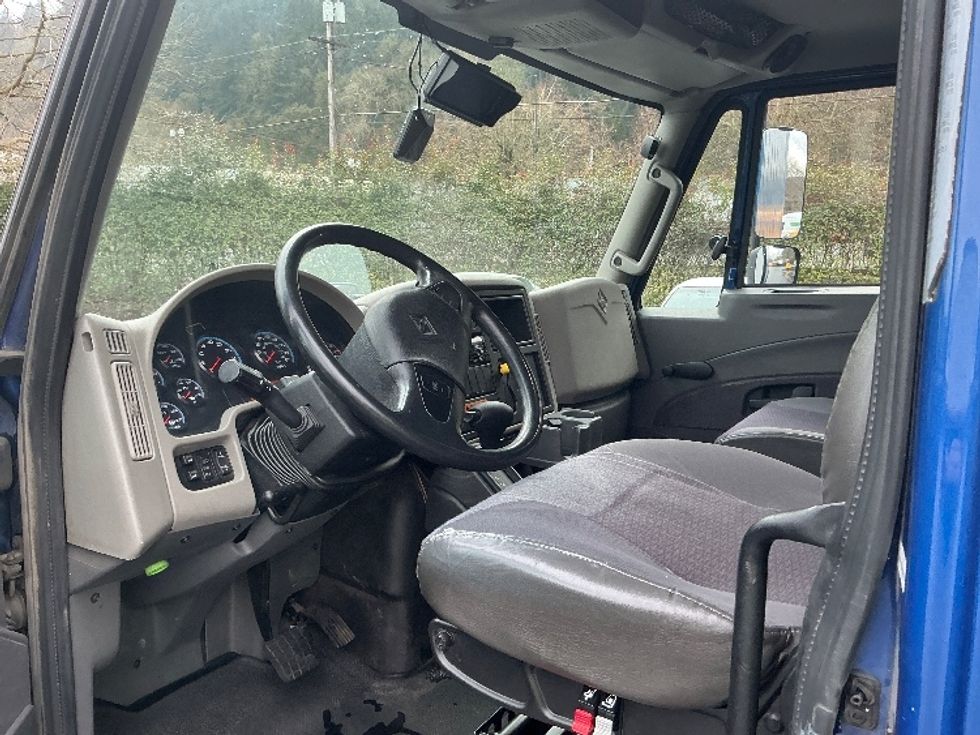Curtain Side-Light and Medium Duty Trucks-International-2019-4300LP-Coburg-OR-180,295\n\t\tmiles-$ 37,750 - Image 17