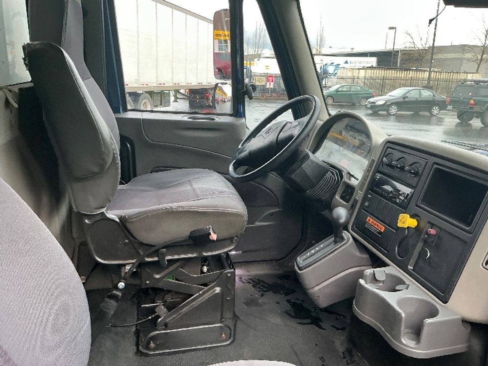 Curtain Side-Light and Medium Duty Trucks-International-2019-4300LP-Coburg-OR-180,295\n\t\tmiles-$ 37,750 - Image 22