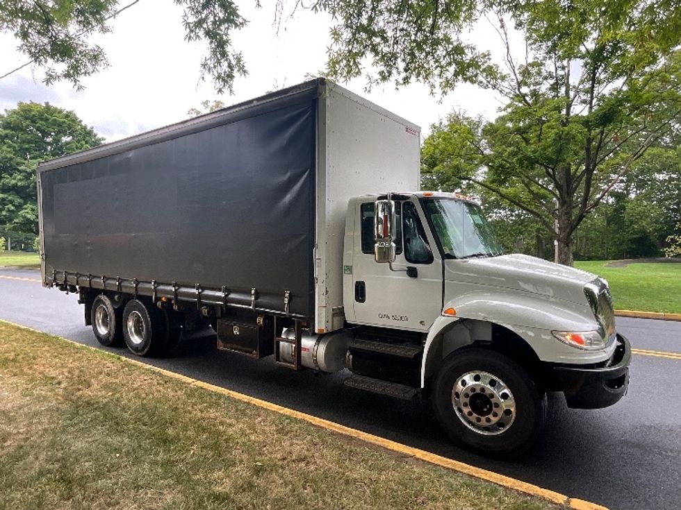 Curtain Side-Light and Medium Duty Trucks-International-2019-4400-Reading-PA-380,000\n\t\tmiles-$ 23,250 - Image 1