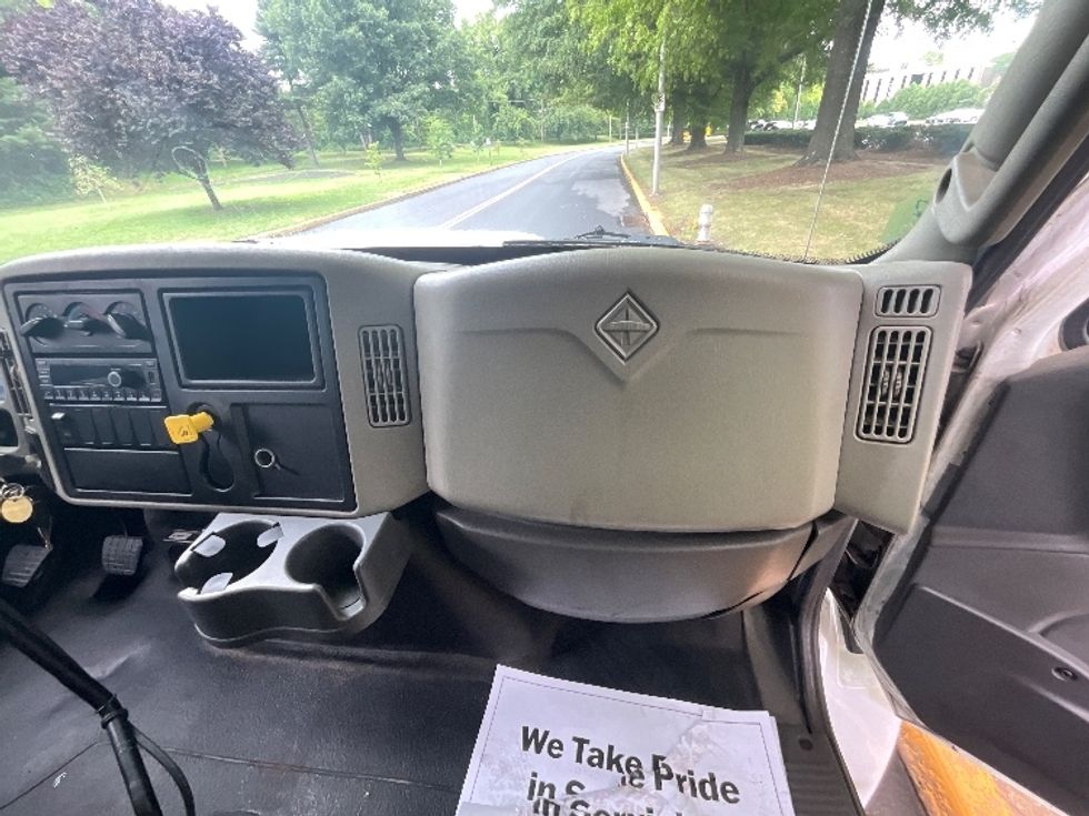 Curtain Side-Light and Medium Duty Trucks-International-2019-4400-Reading-PA-380,000\n\t\tmiles-$ 23,250 - Image 21