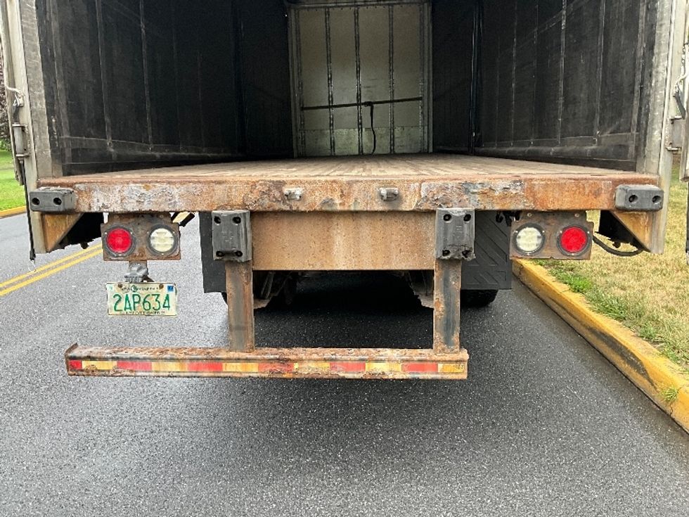 Curtain Side-Light and Medium Duty Trucks-International-2019-4400-Reading-PA-380,000\n\t\tmiles-$ 23,250 - Image 9